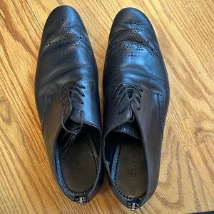 Louis Vuitton Black Leather Oxfords